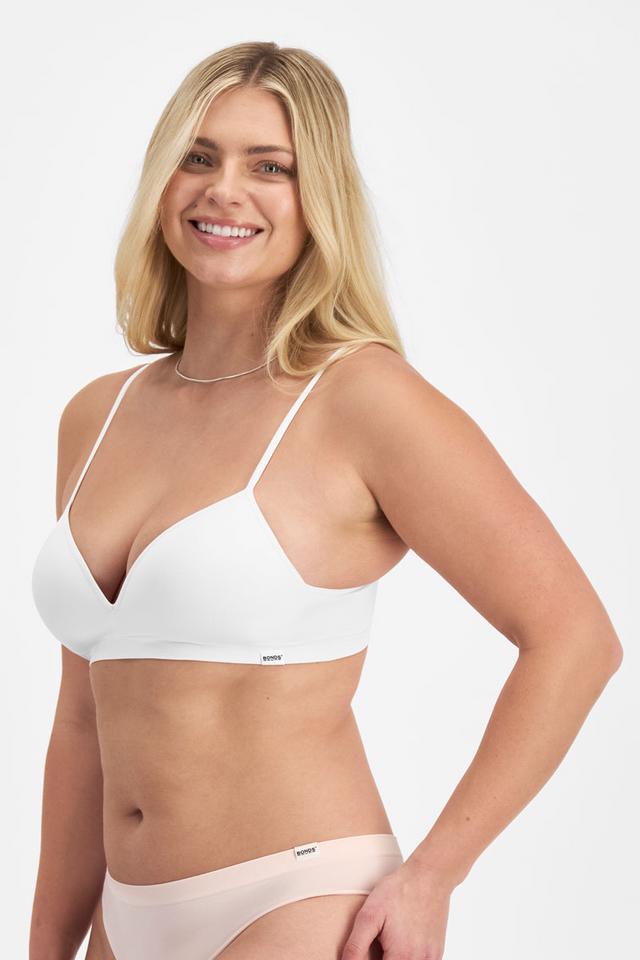 Zoe (She/Her) wears size L and is 170cm tall with 98cm chest and 85cm waist