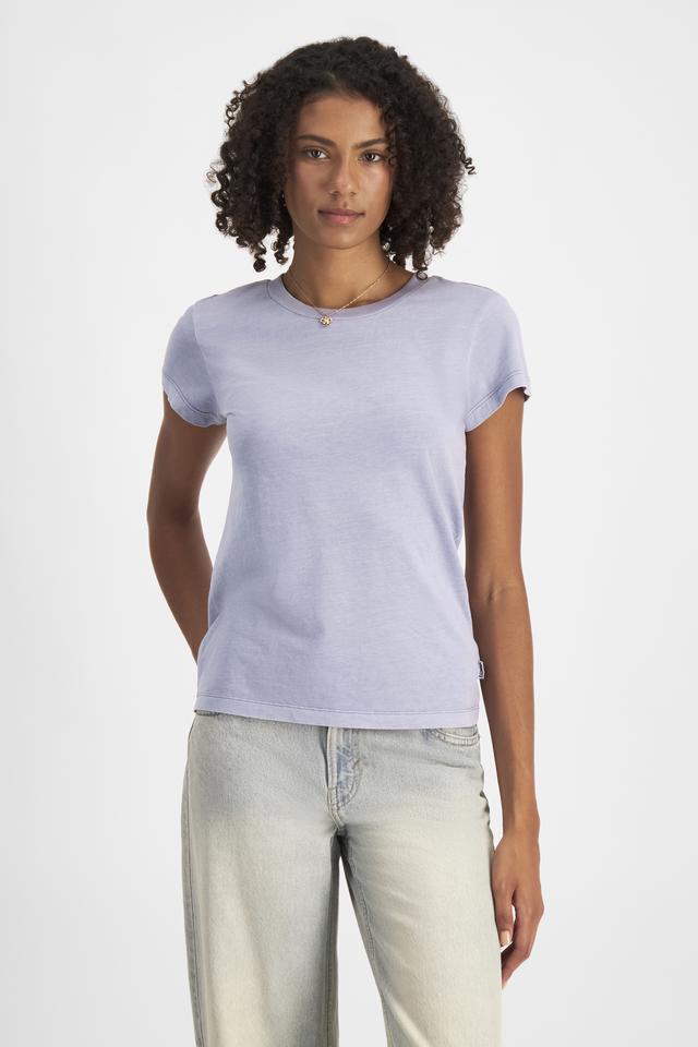 Norway (She/Her) wears size S and is 178cm tall with 82cm chest and 69cm waist