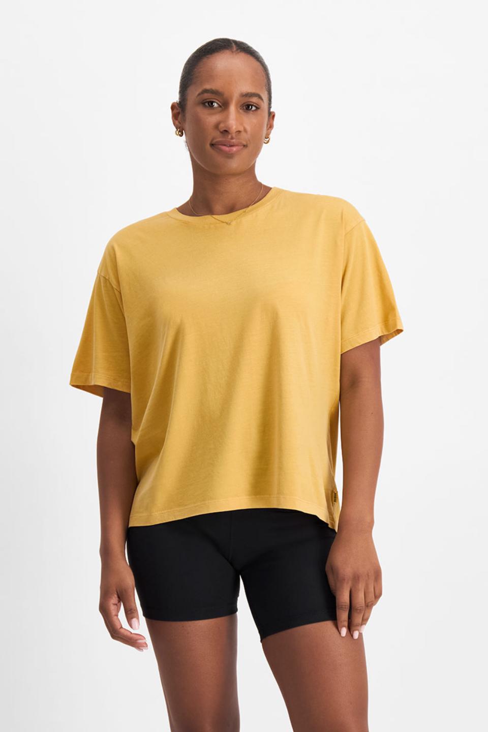 Ruby (She/Her) wears size S