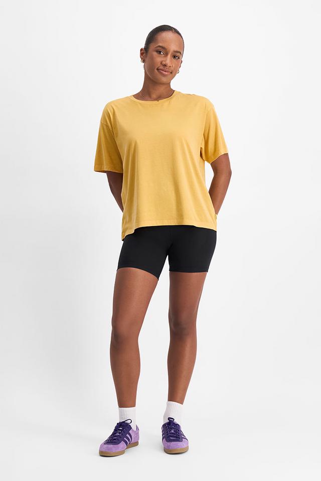 Ruby (She/Her) wears size S