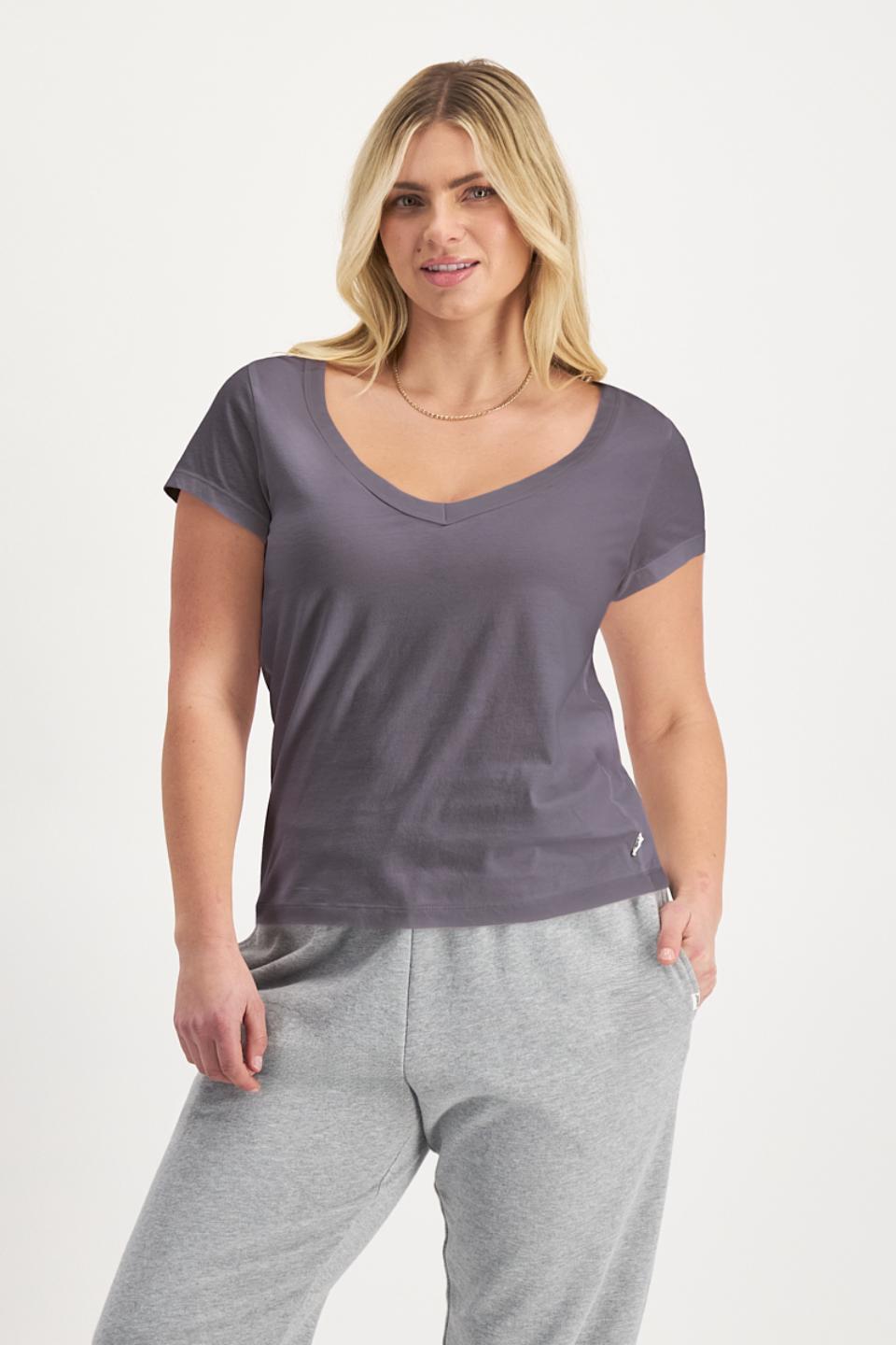 Midweight V Neck Tee