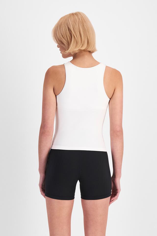 Rhiannan (She/Her) wears size 10 and is 175cm tall with cm chest and cm waist