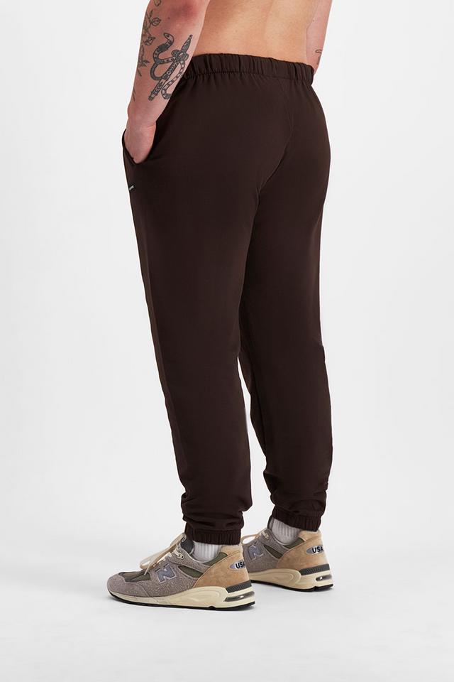 Sam (He/Him) wears size XL and is 178cm tall with 112cm chest