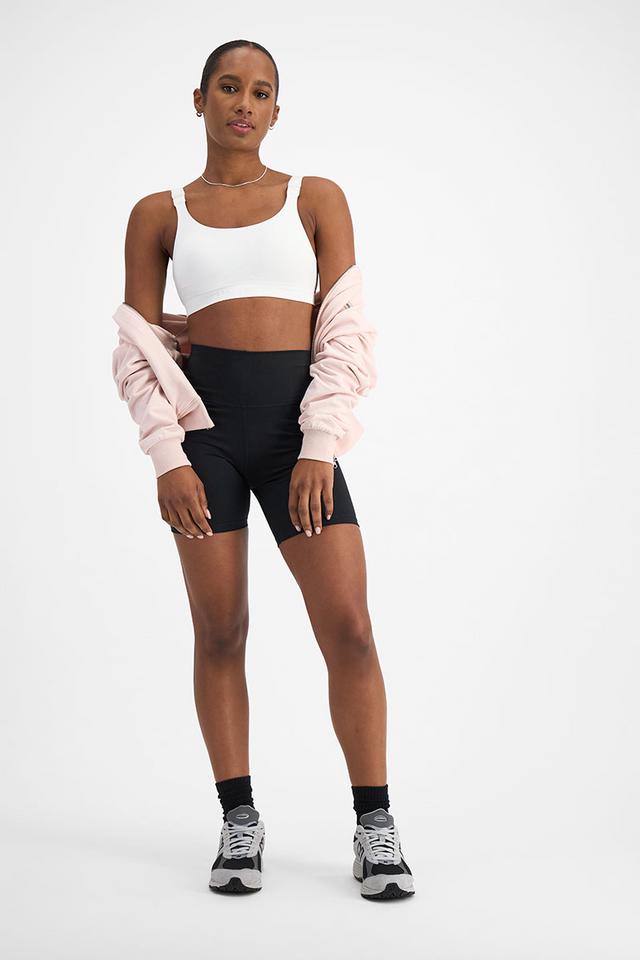 Ruby (She/Her) wears size Small