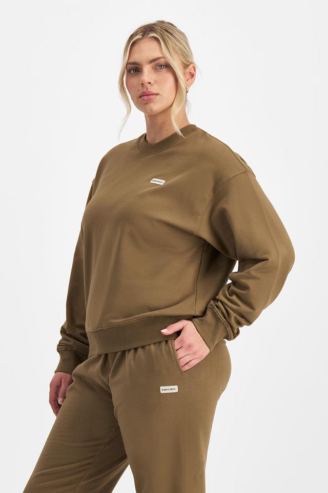 Zoe (She/Her) wears size Large and is 170cm tall with 98cm chest and 85cm waist