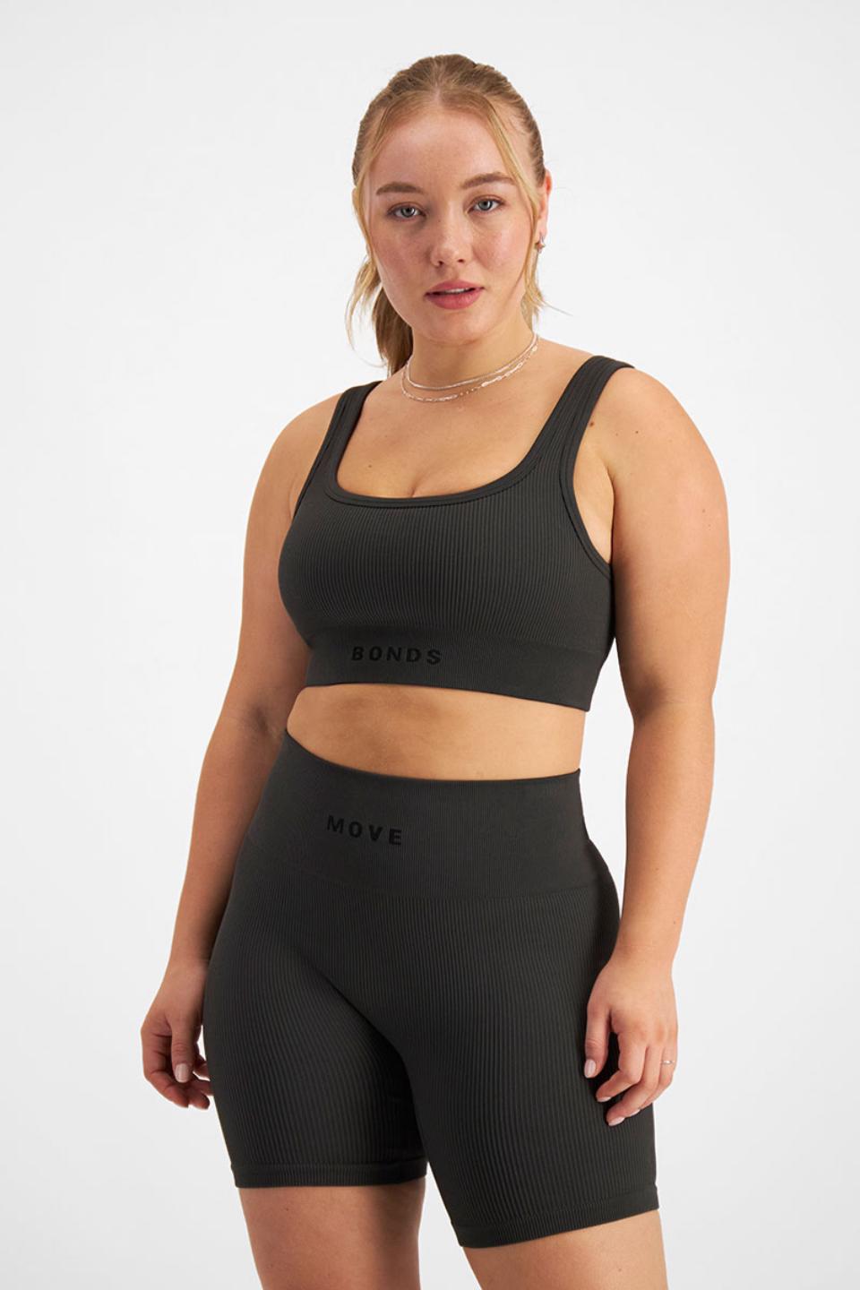 Move Rib Seamless Crop