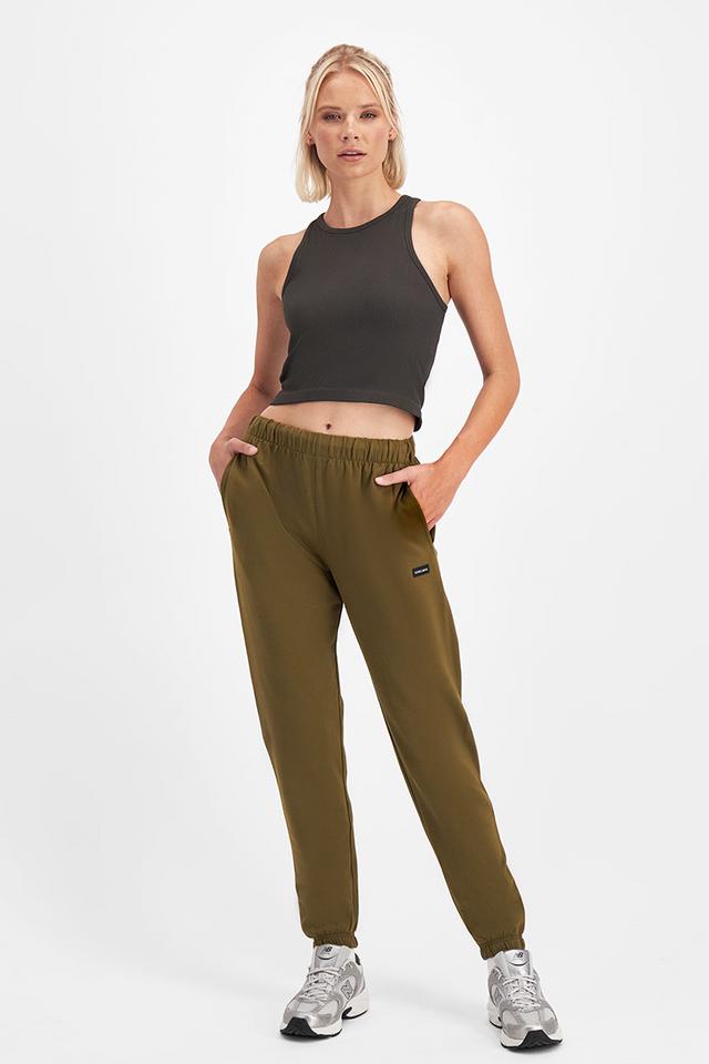 Annalise (She/Her) wears size Small and is 175cm tall with 85cm chest and 68cm waist