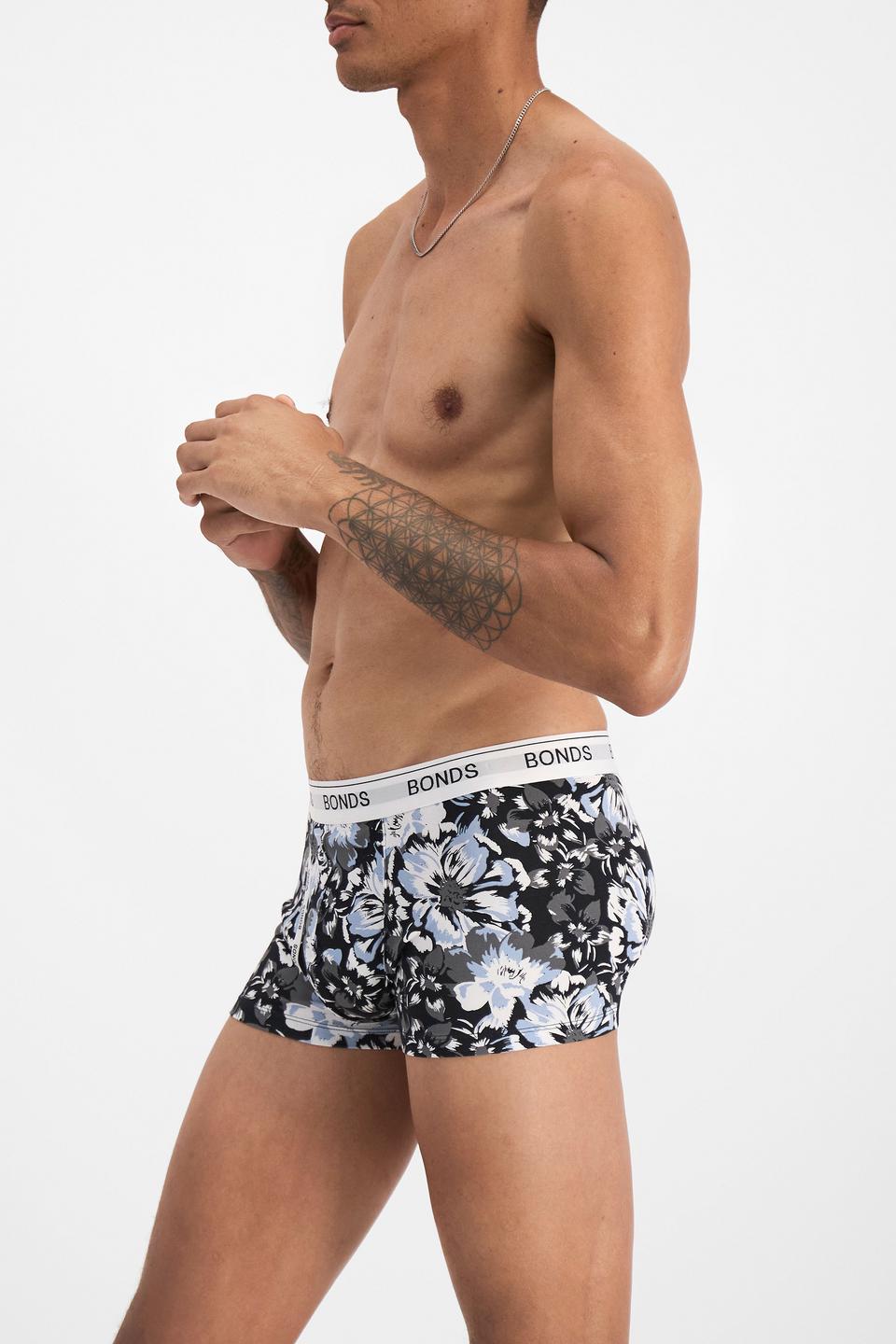 Guyfront Trunk