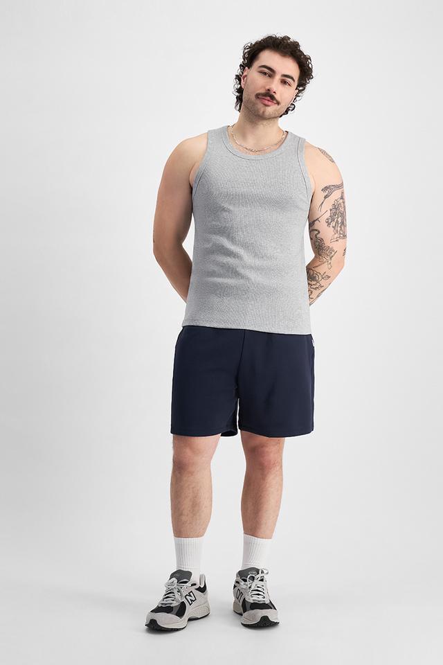 Sam (He/Him) wears size XL and is 178cm tall with 112cm chest
