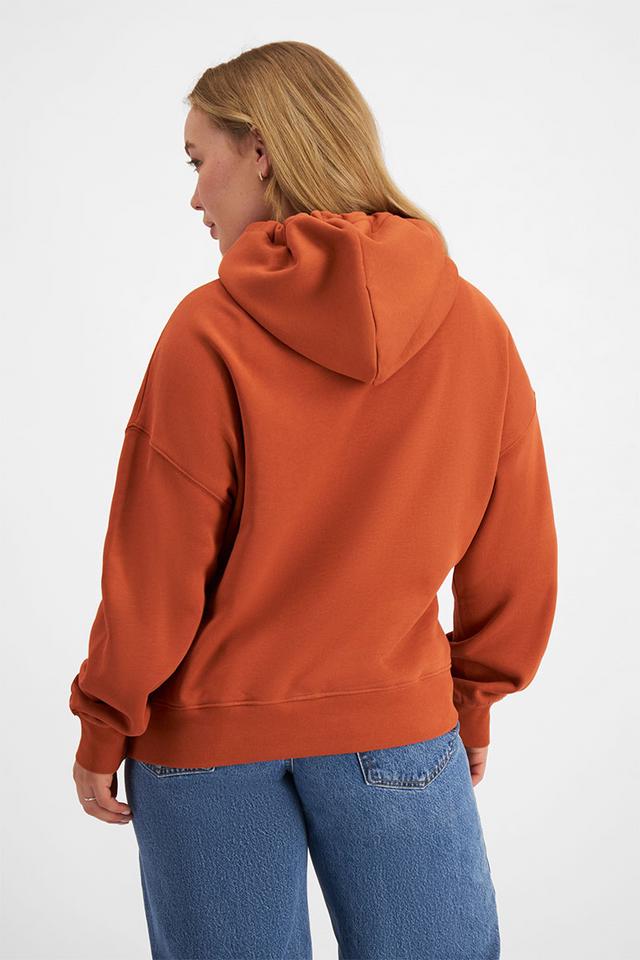 Taylor (She/Her) wears size Large and is 161cm tall with 98cm chest and 74cm waist
