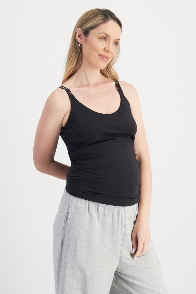 Brittany (She/Her) wears size 12 and is 173cm tall with 93cm chest and 78cm waist