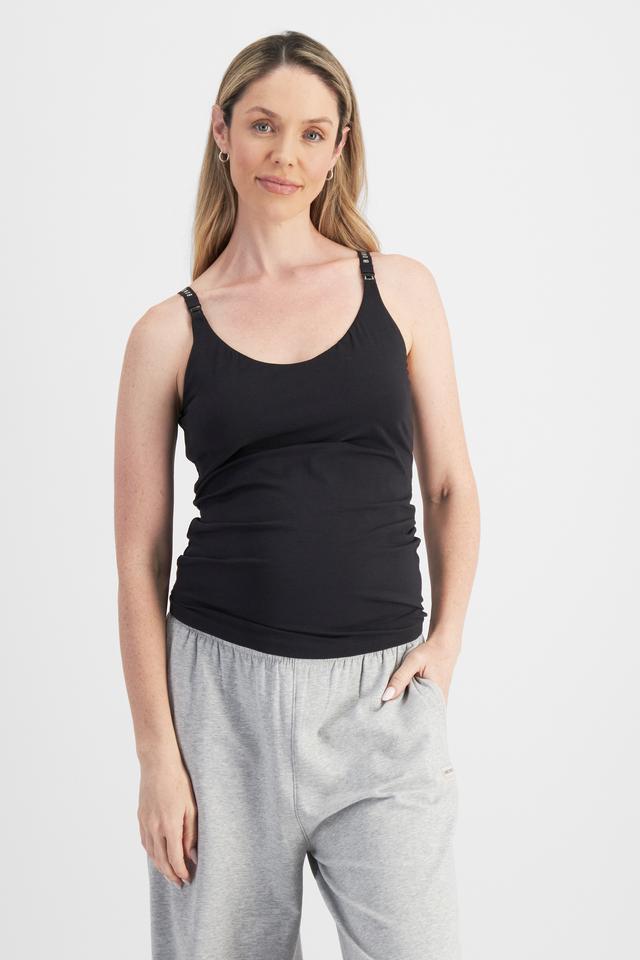 Brittany (She/Her) wears size 12 and is 173cm tall with 93cm chest and 78cm waist