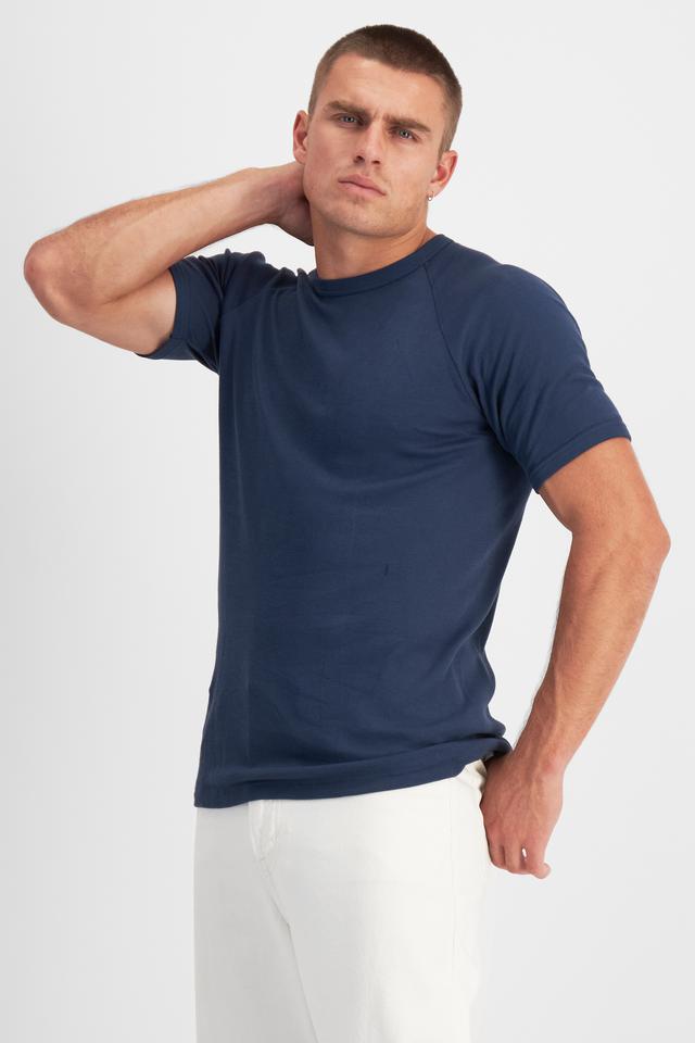 Charlie (He/Him) Wears Size M And Is 183cm Tall With 104cm Chest And 85cm Waist