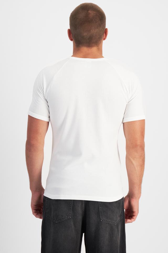 Charlie (He/Him) Wears Size M And Is 183cm Tall With 104cm Chest And 85cm Waist