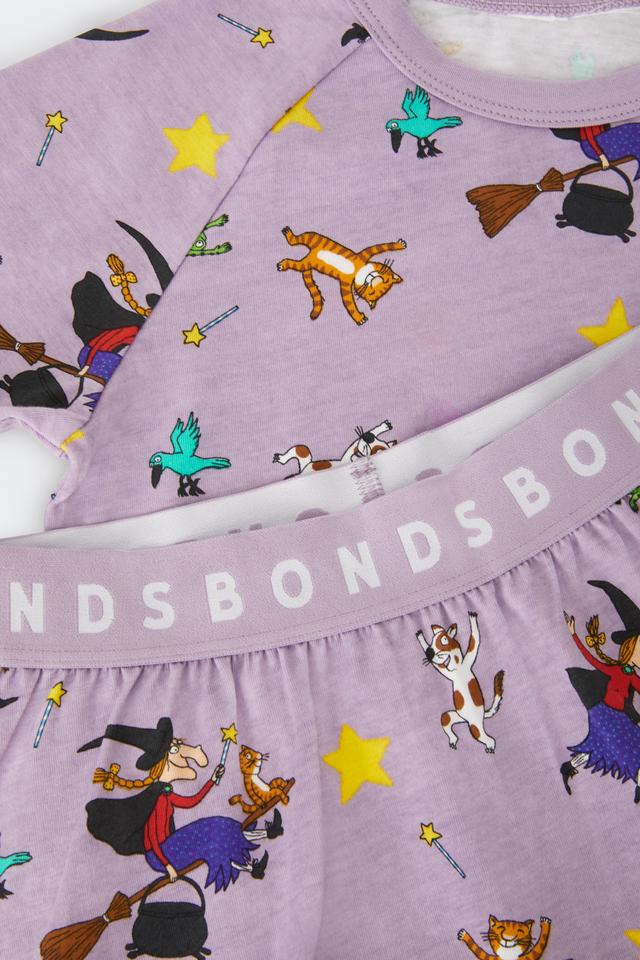 Room on the Broom | Bonds Kids Tee Sleep Set