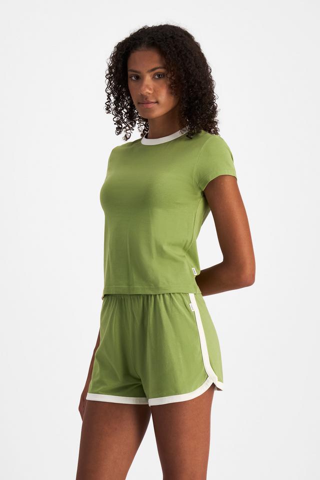 Norway (She/Her) wears size S and is 178cm tall with 82cm chest and 69cm waist