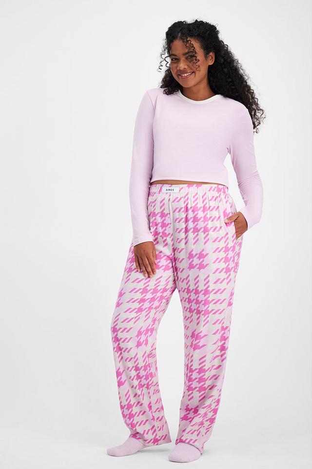 Larissa (She/Her) wears size Large and is 170.18cm tall with 90.17cm chest and 79.756cm waist