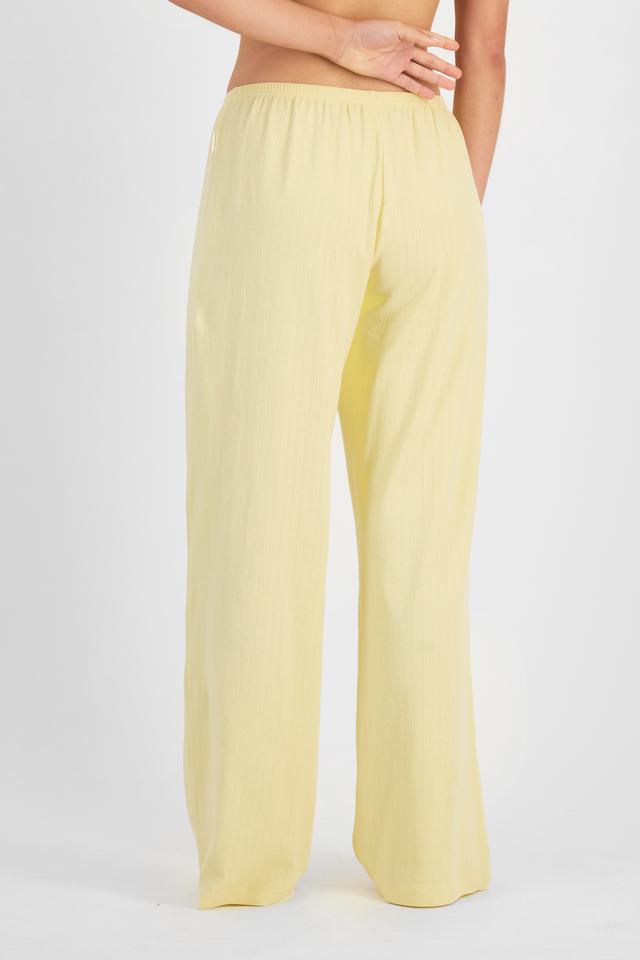 Tiana (She/Her) wears size S and is 176cm tall