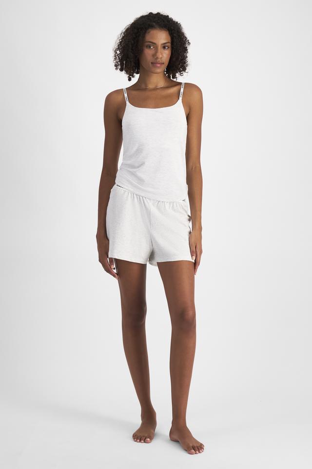 Norway (She/Her) wears size S and is 178cm tall with 82cm chest and 69cm waist