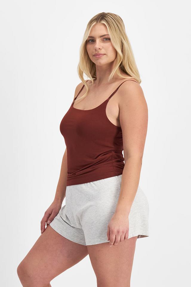 Zoe (She/Her) wears size Large and is 170cm tall with 98cm chest and 85cm waist