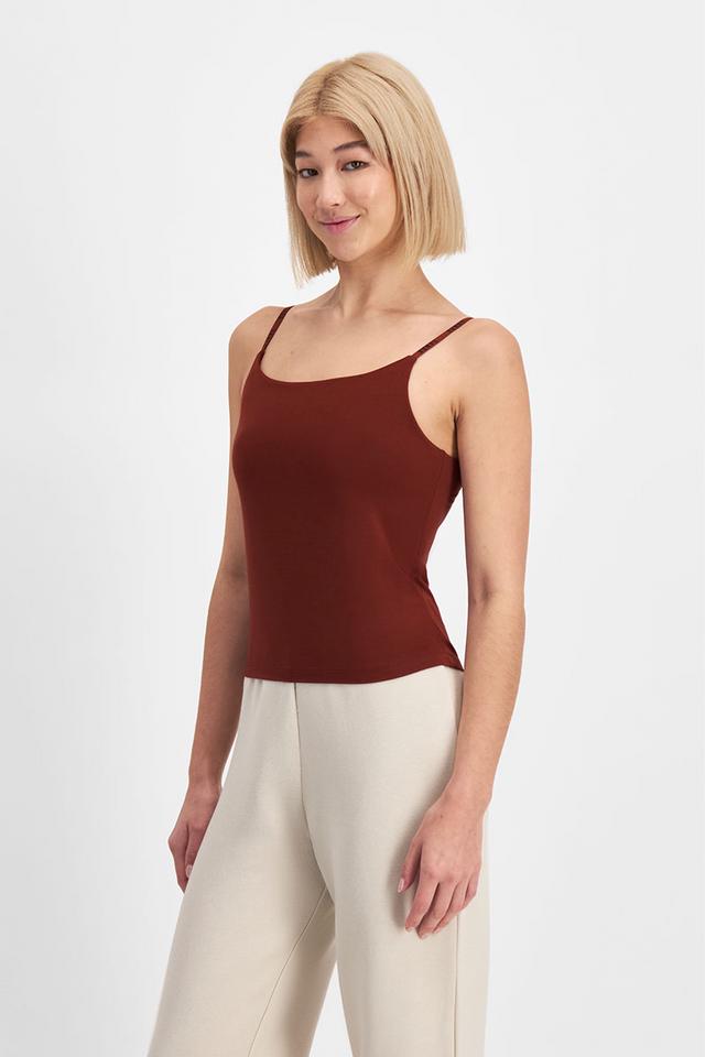 Rhiannan (She/Her) wears size Small and is 175cm tall