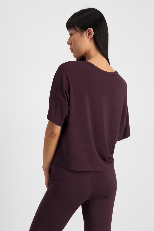 Nancy (She/Her) wears size S and is 170cm tall with 82cm chest and 64cm waist