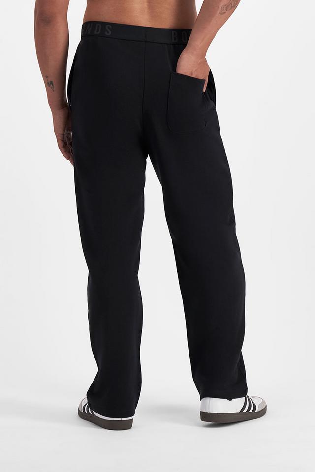 Carl-Michael (He/Him) Wears Size Medium And Is 186cm Tall With 97cm Chest And 83cm Waist