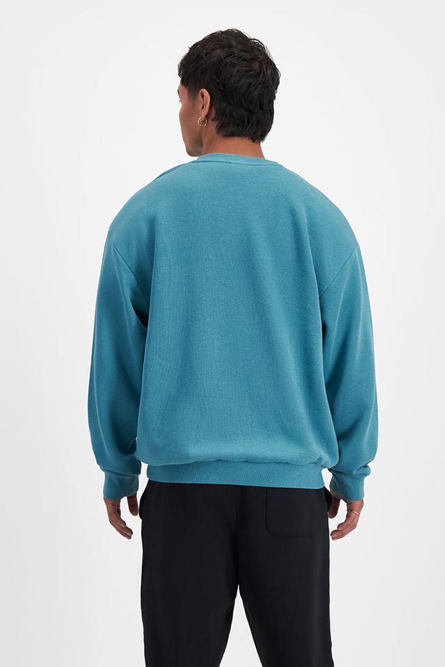 Carl-Michael (He/Him) wears size Medium and is 186cm tall with 97cm chest and 83cm waist
