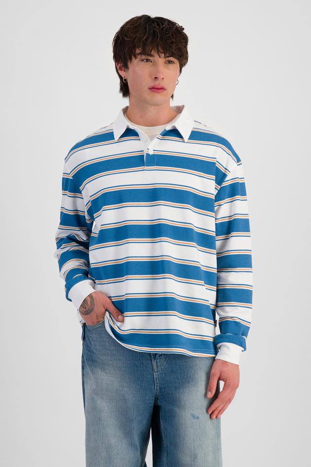 Jai (He/Him) wears size M and is 185cm tall with 92cm chest and 71cm waist