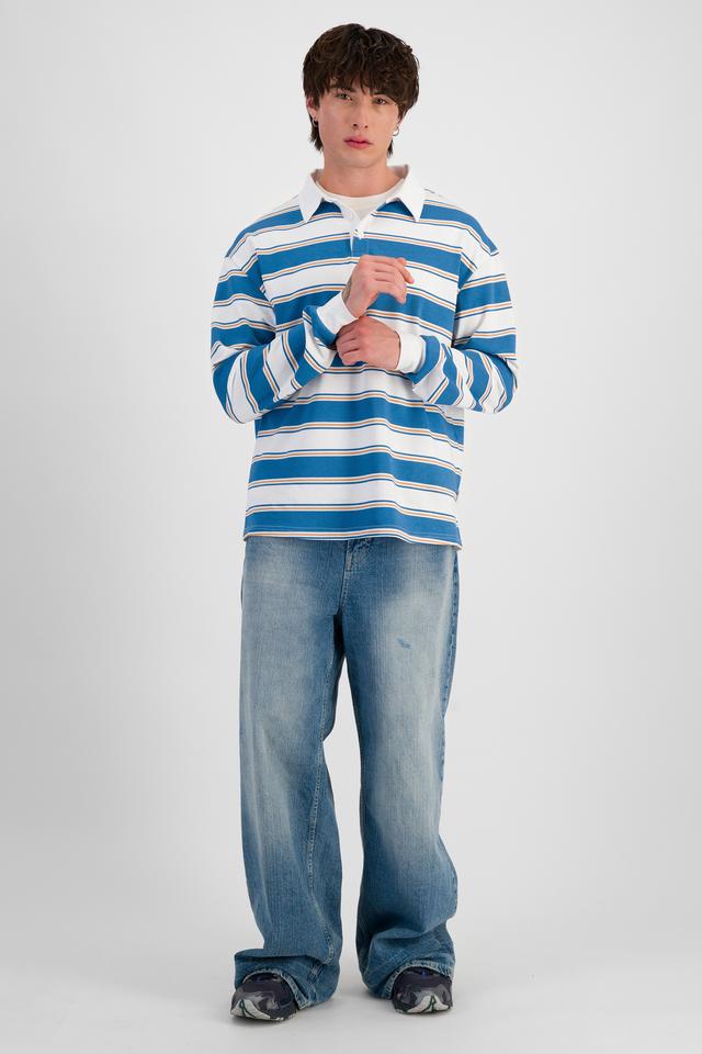 Jai (He/Him) wears size M and is 185cm tall with 92cm chest and 71cm waist