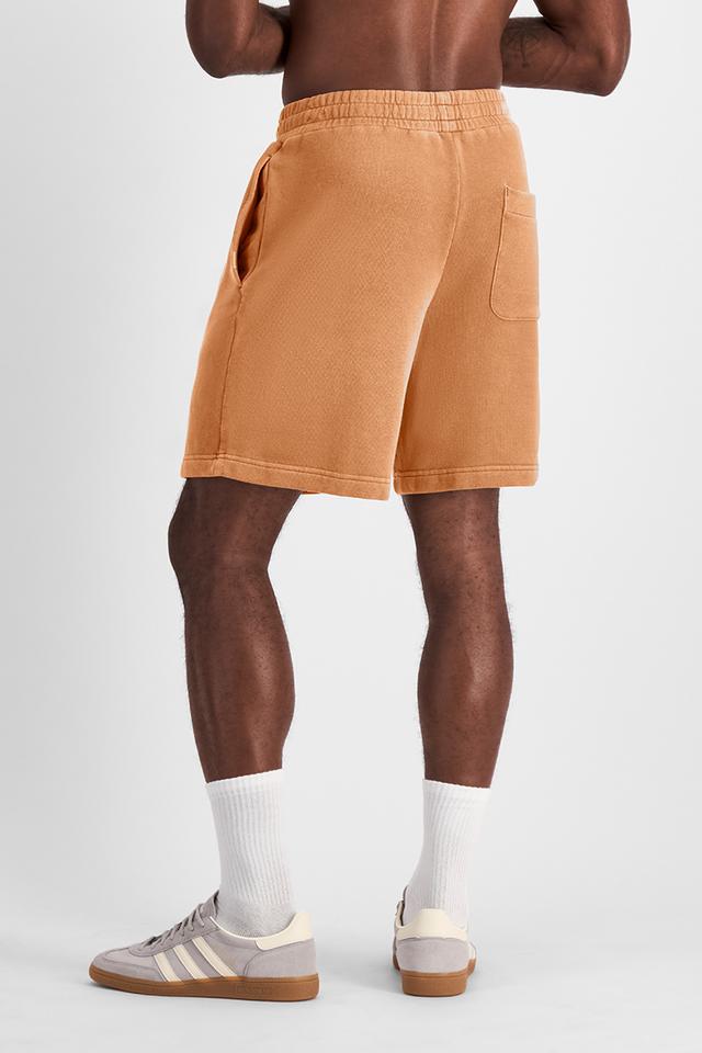 Paoulo (He/Him) wears size Medium and is 188cm tall with 98cm chest and 79cm waist