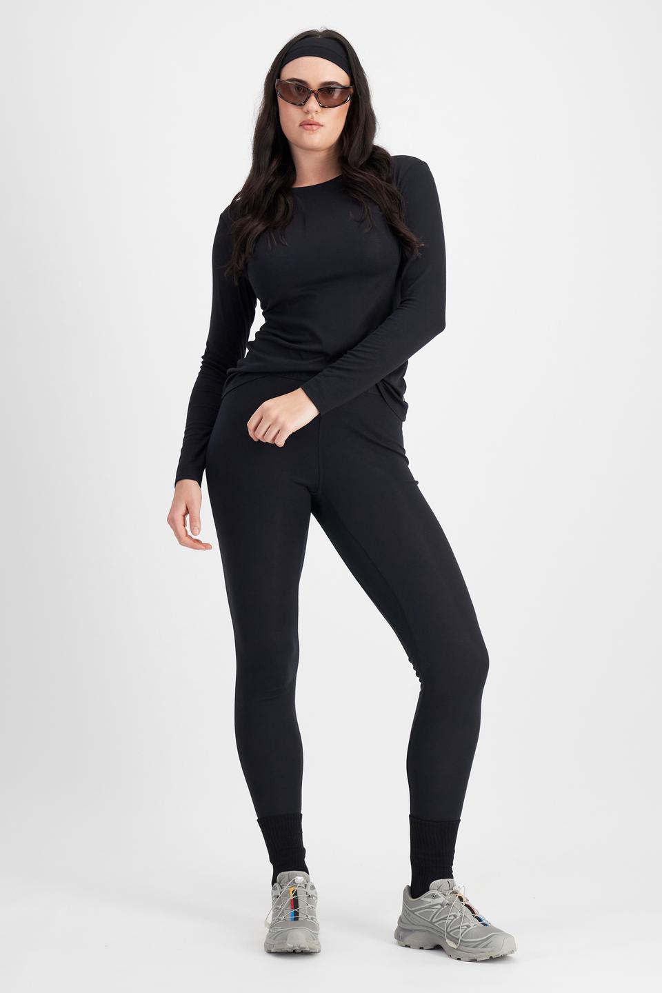 Jacqleen (She/Her) wears size L and is 183cm tall with 93cm chest and 73cm waist