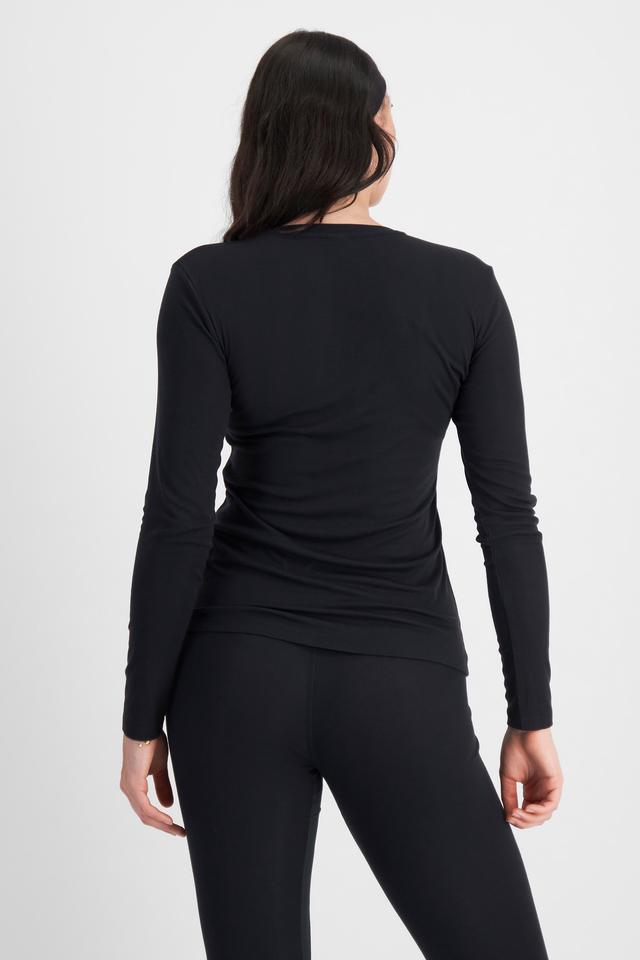 Jacqleen (She/Her) wears size L and is 183cm tall with 93cm chest and 73cm waist