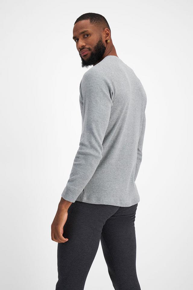 Romaric (He/Him) Wears Size Medium And Is 193cm Tall With 47cm Chest And 81cm Waist