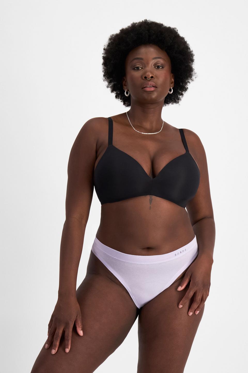 Nelly (She/Her) wears size 14 and is 173.73cm tall with 102cm chest and 84cm waist