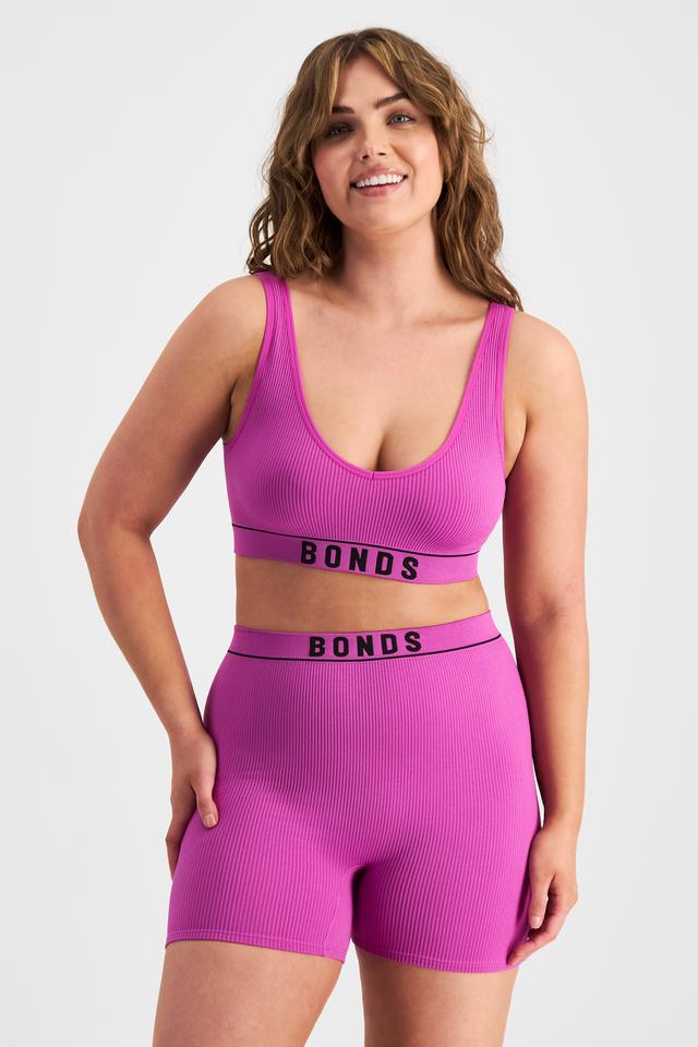 Retro Rib™ Seamless Deep V Crop