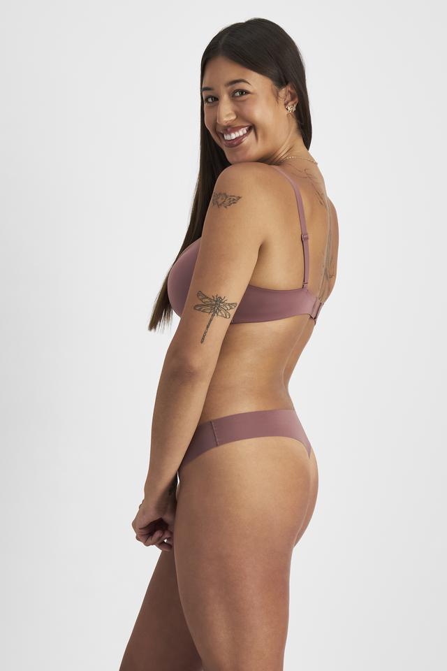 Leah (She/Her) wears size 14DD